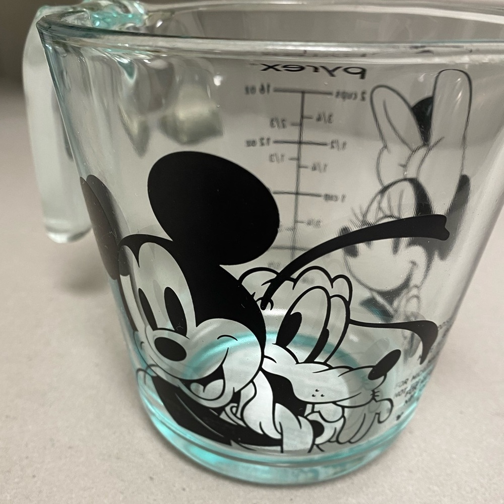 Minnie & Mickey Mouse Pyrex Measuring Cup